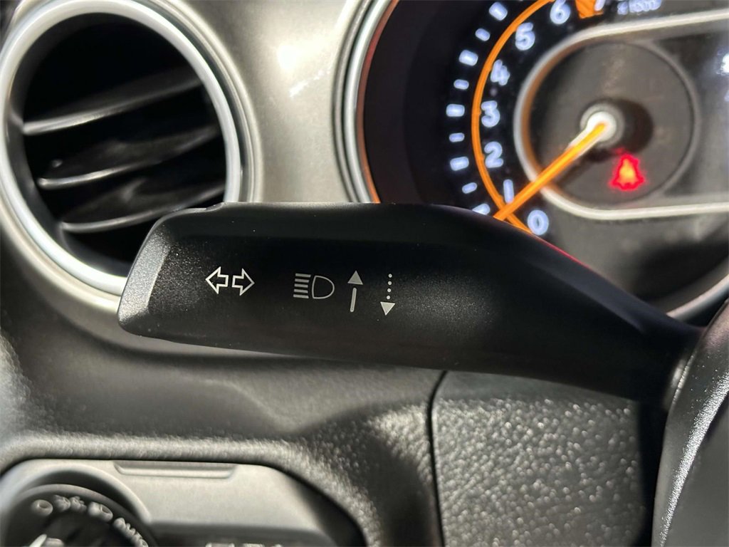 Used 2018 Jeep Wrangler Unlimited Sahara image 26