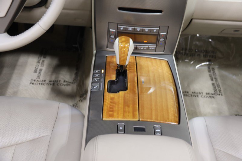 Used 2005 Cadillac XLR RWD image 53