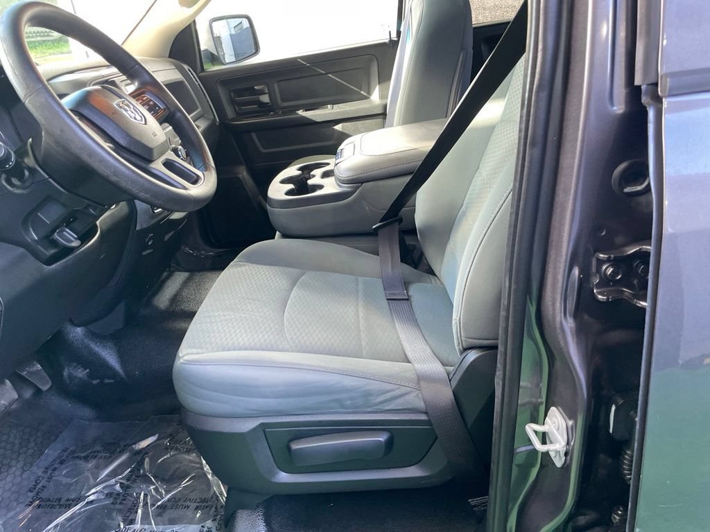 Used 2016 RAM 1500 Tradesman w/ Popular Equipment Group AWD/4WD image 32
