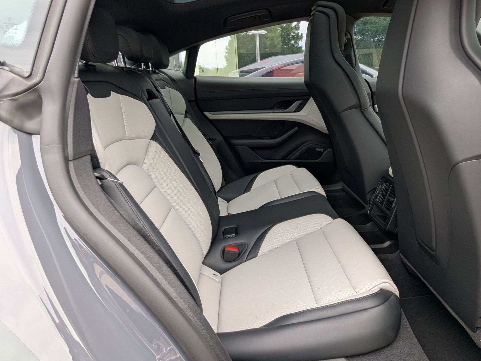 New 2026 Porsche Taycan AWD/4WD image 22