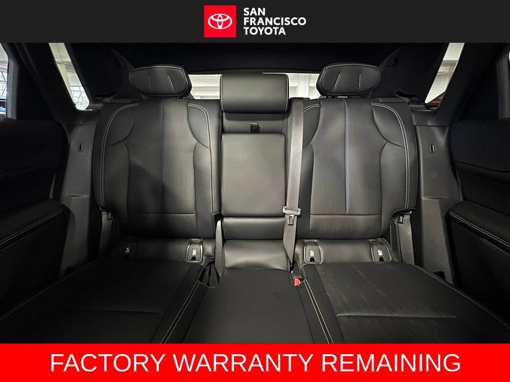 Used 2024 Cadillac Lyriq Luxury RWD image 15