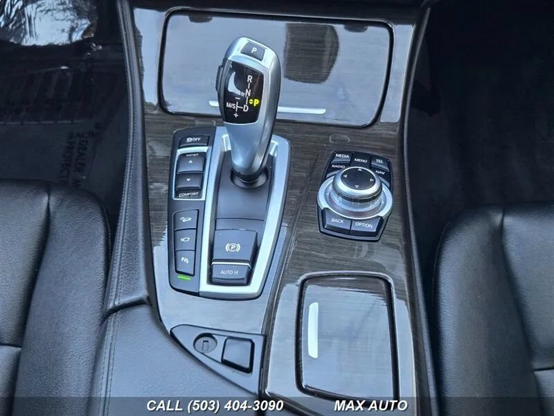 Used 2013 BMW 528i xDrive Sedan AWD/4WD image 27