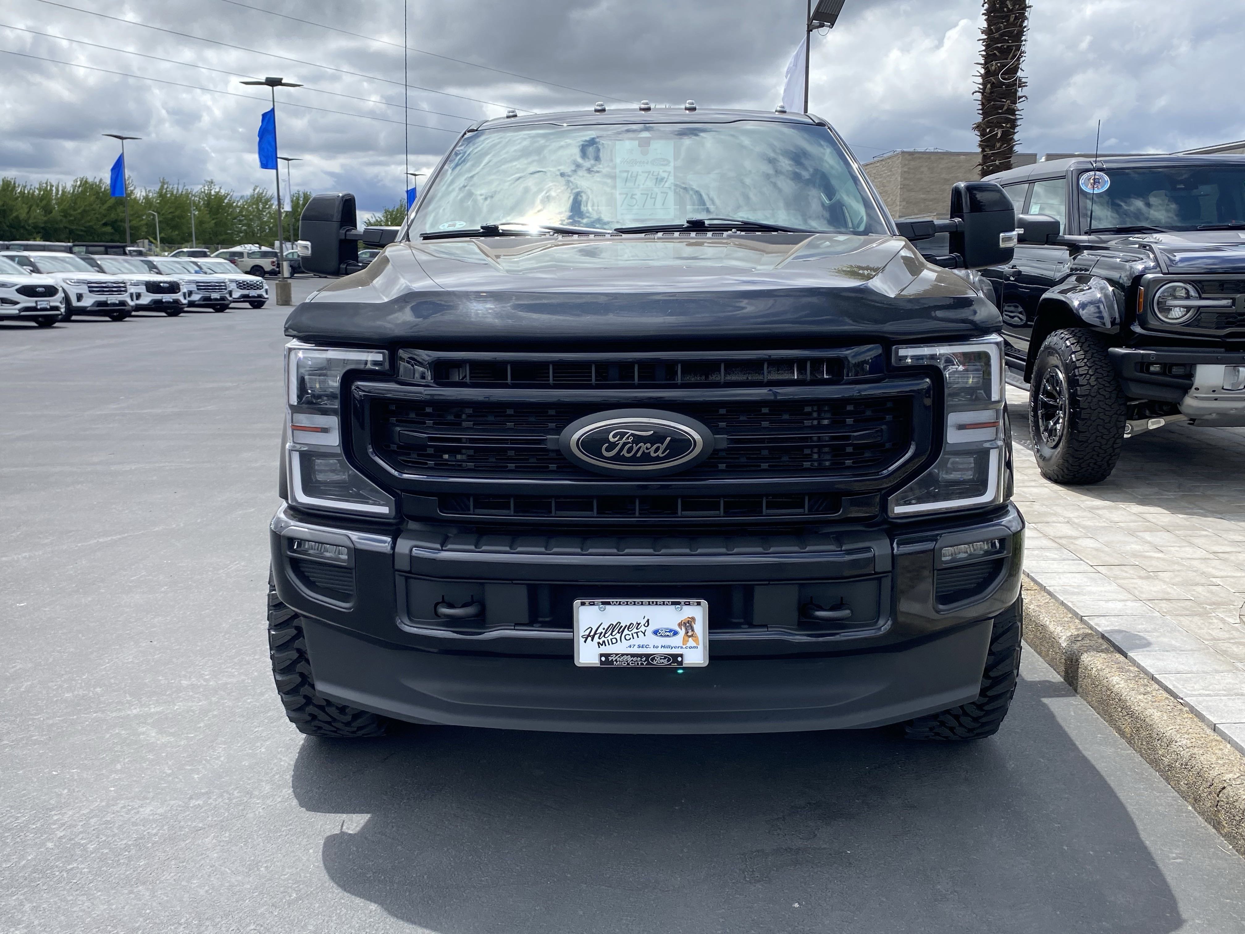 Used 2021 Ford F250 Lariat image 3