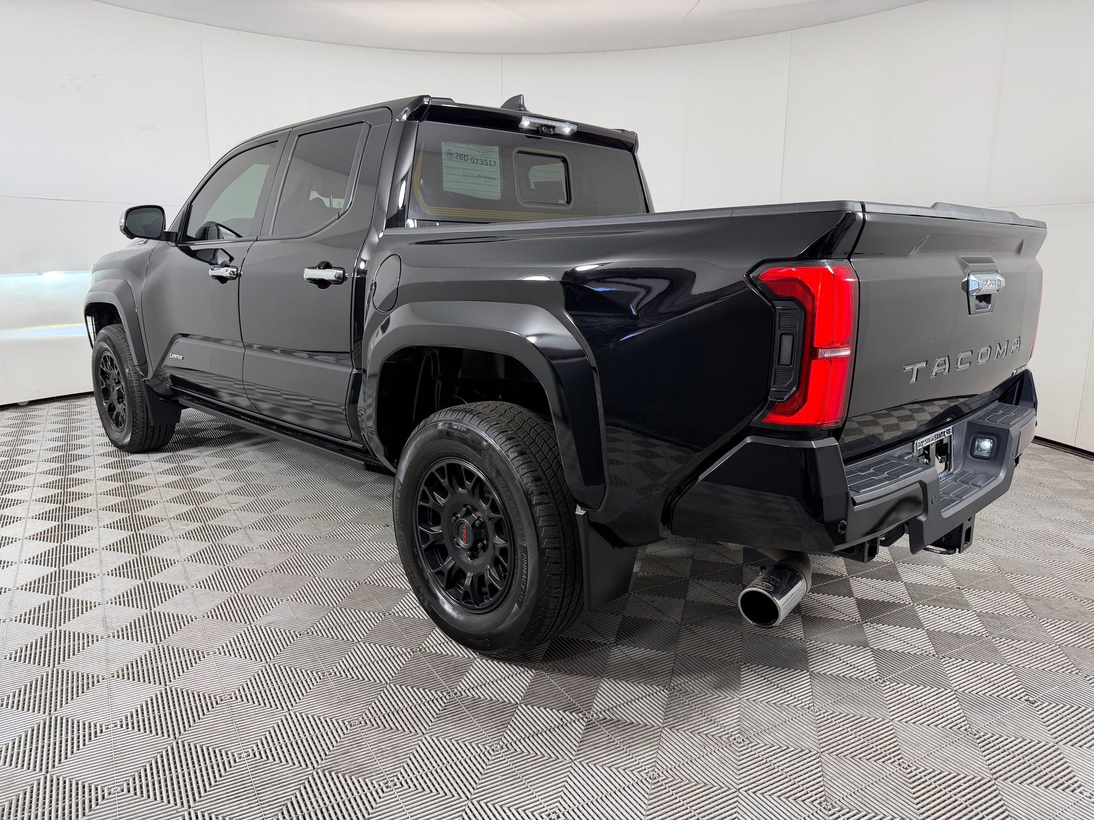 Certified 2024 Toyota Tacoma Limited image 3