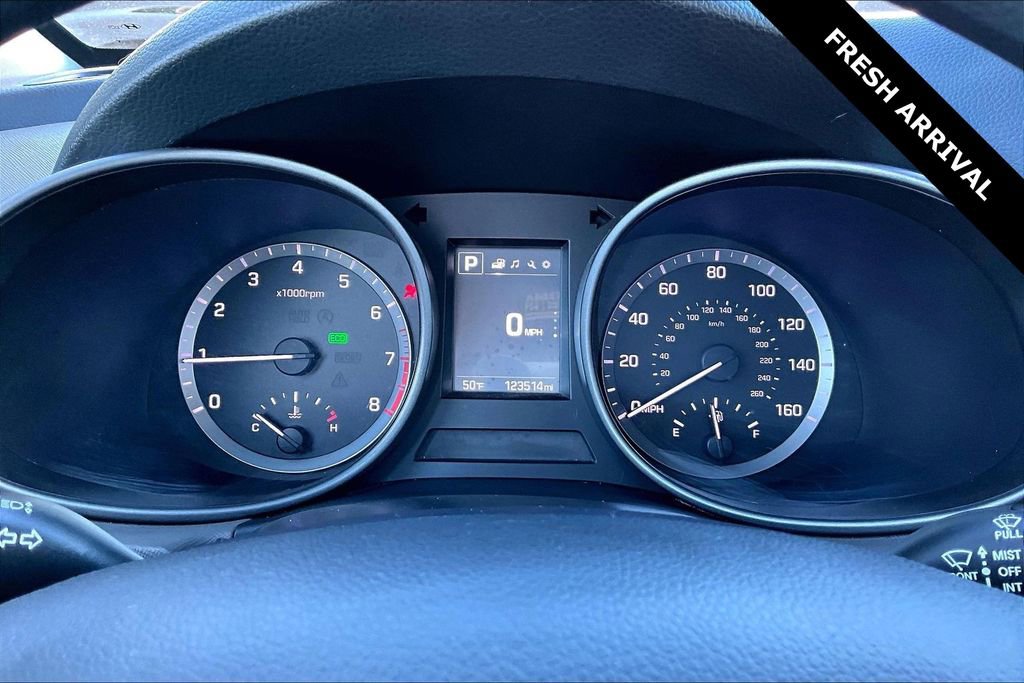 Used 2018 Hyundai Santa Fe Sport w/ 2.4L Value Package 02 image 13