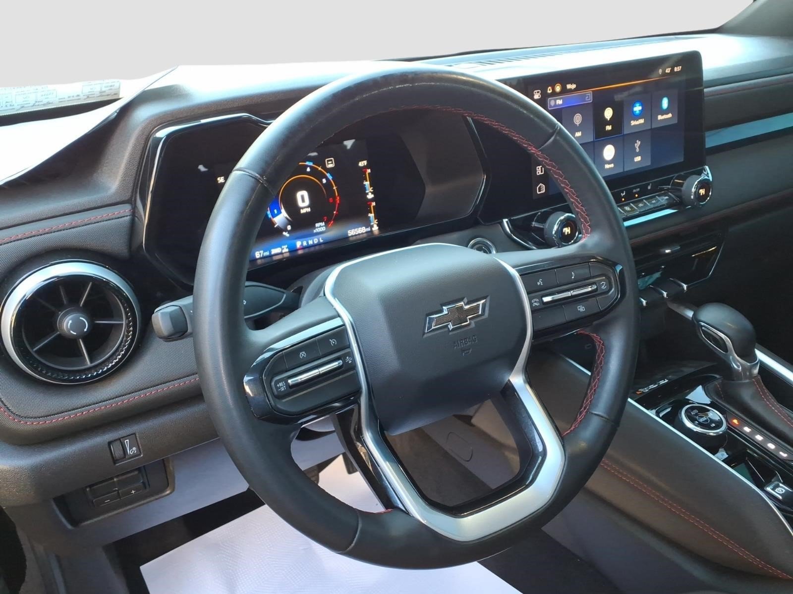 Used 2023 Chevrolet Colorado Z71 w/ Z71 Convenience Package 2 AWD/4WD image 12