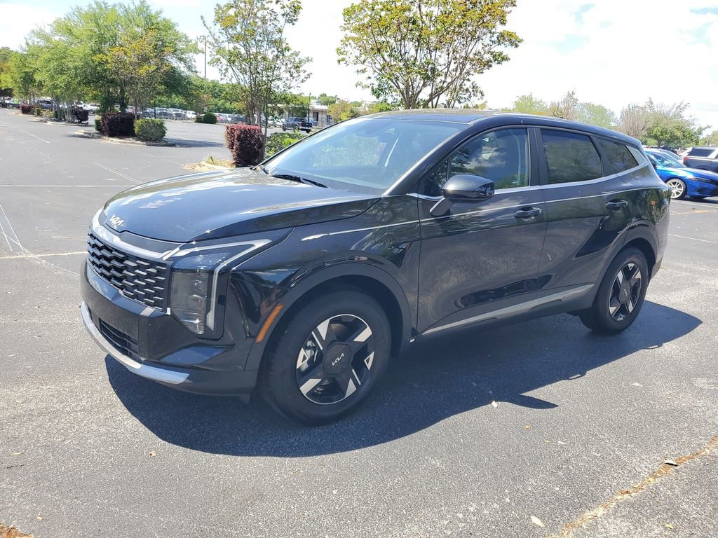 New 2026 Kia Sportage LX FWD image 2