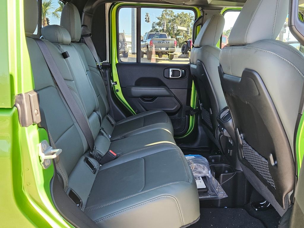 New 2025 Jeep Gladiator Mojave AWD/4WD image 14