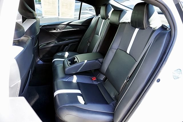 Used 2025 Toyota Camry SE FWD image 16