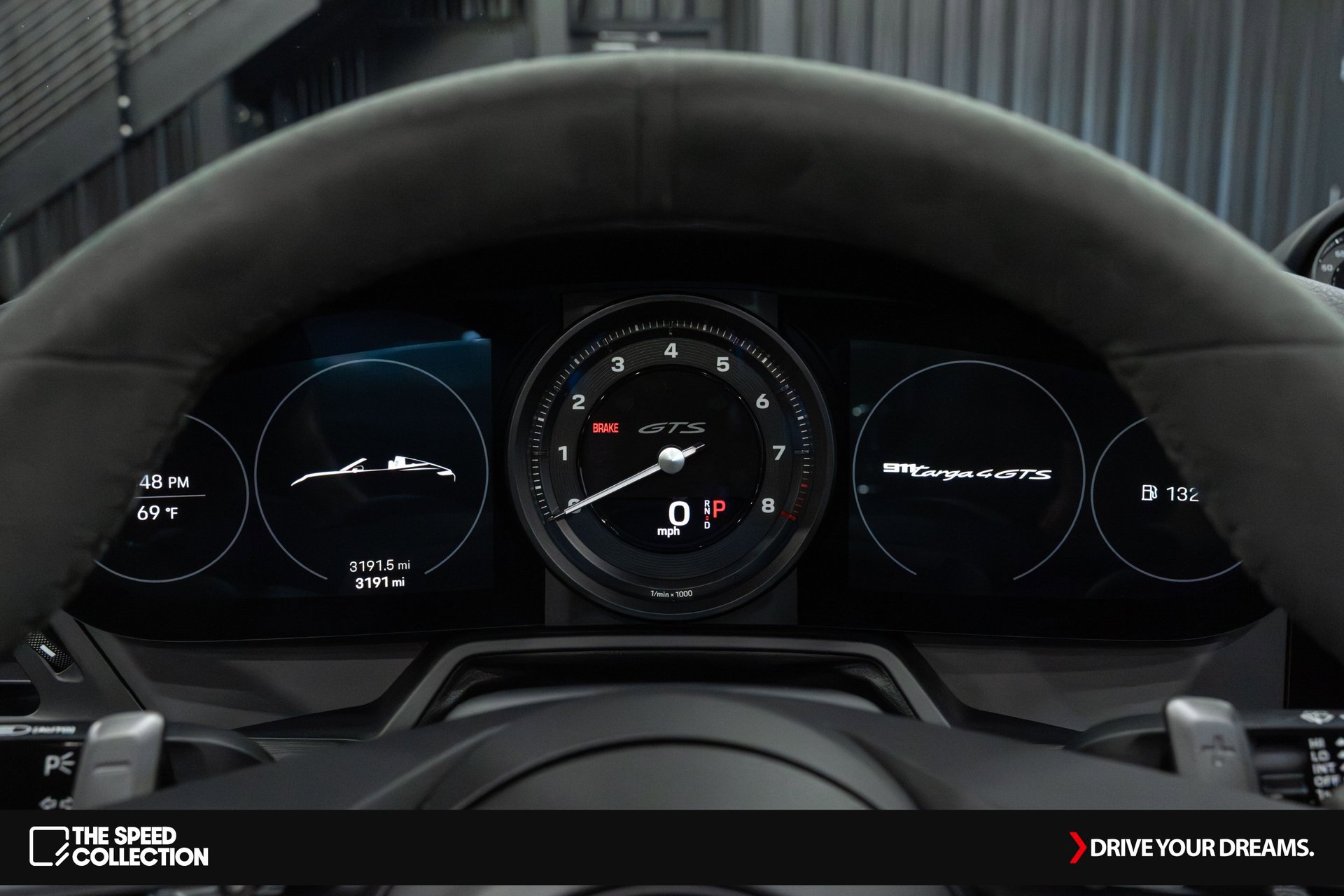 Used 2024 Porsche 911 Targa 4 GTS w/ Premium Package image 32