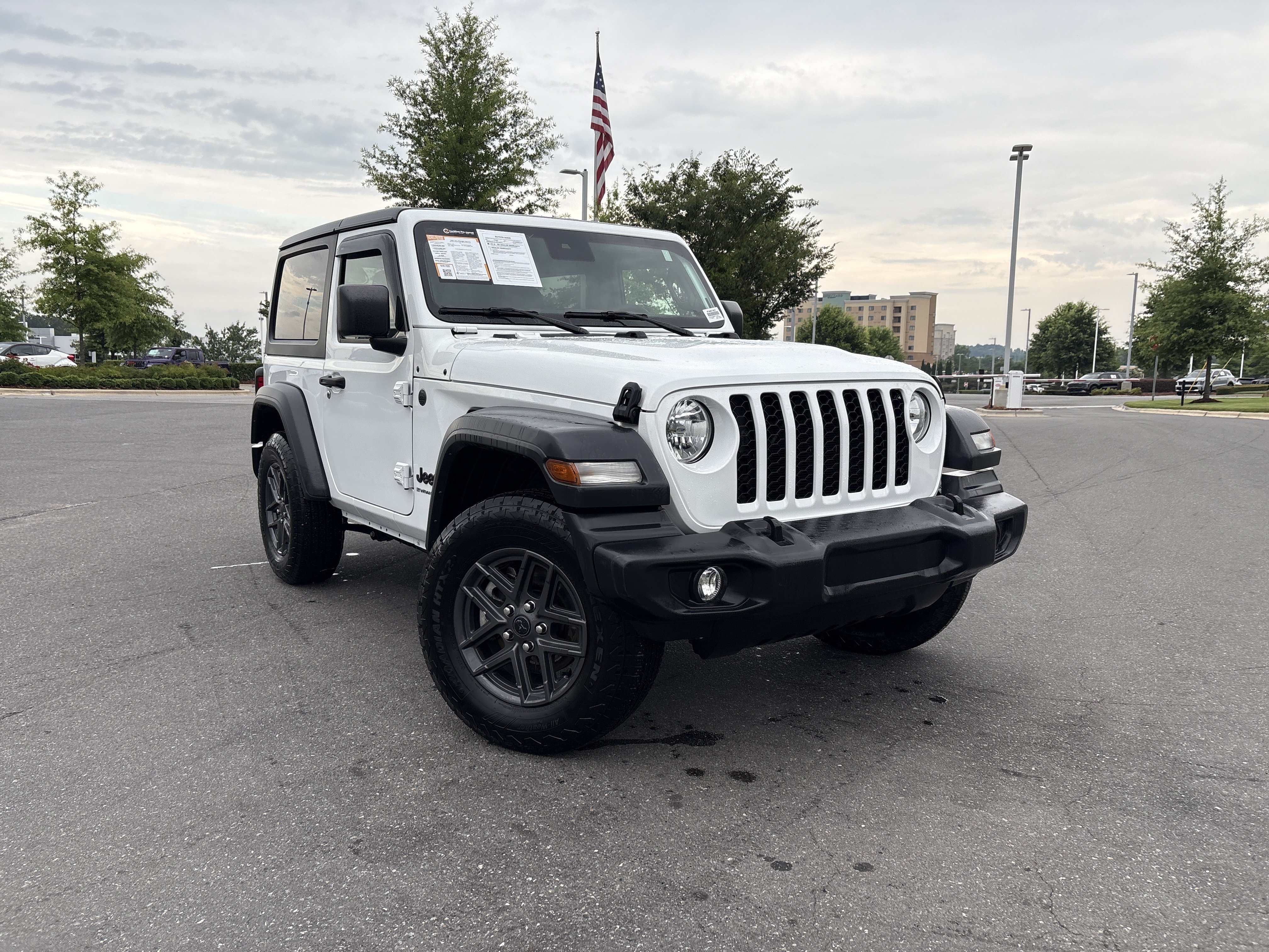 Used 2024 Jeep Wrangler Sport AWD/4WD image 2