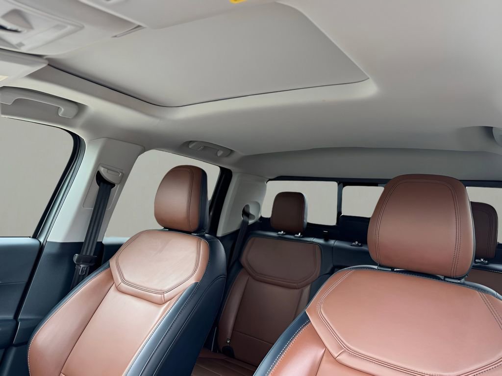 Used 2022 Ford Maverick Lariat image 24