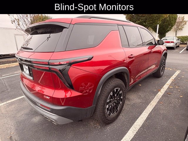 Used 2026 Chevrolet Traverse Z71 w/ Driver Confidence Package AWD/4WD image 5