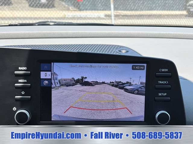 Used 2024 Hyundai Elantra SE FWD image 22