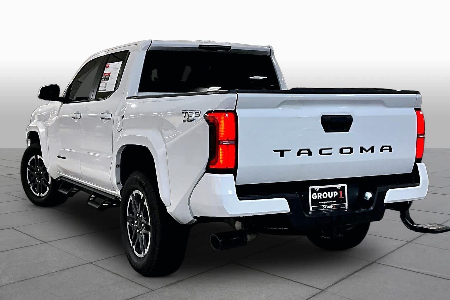 Used 2025 Toyota Tacoma TRD Sport RWD image 12