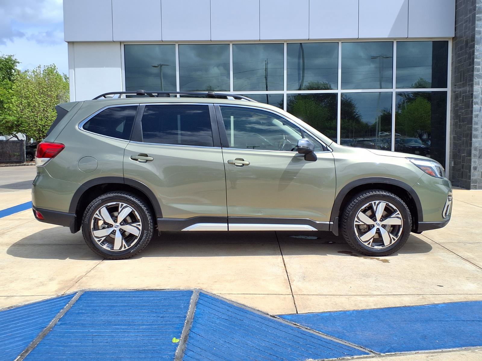Used 2020 Subaru Forester Touring AWD/4WD image 26