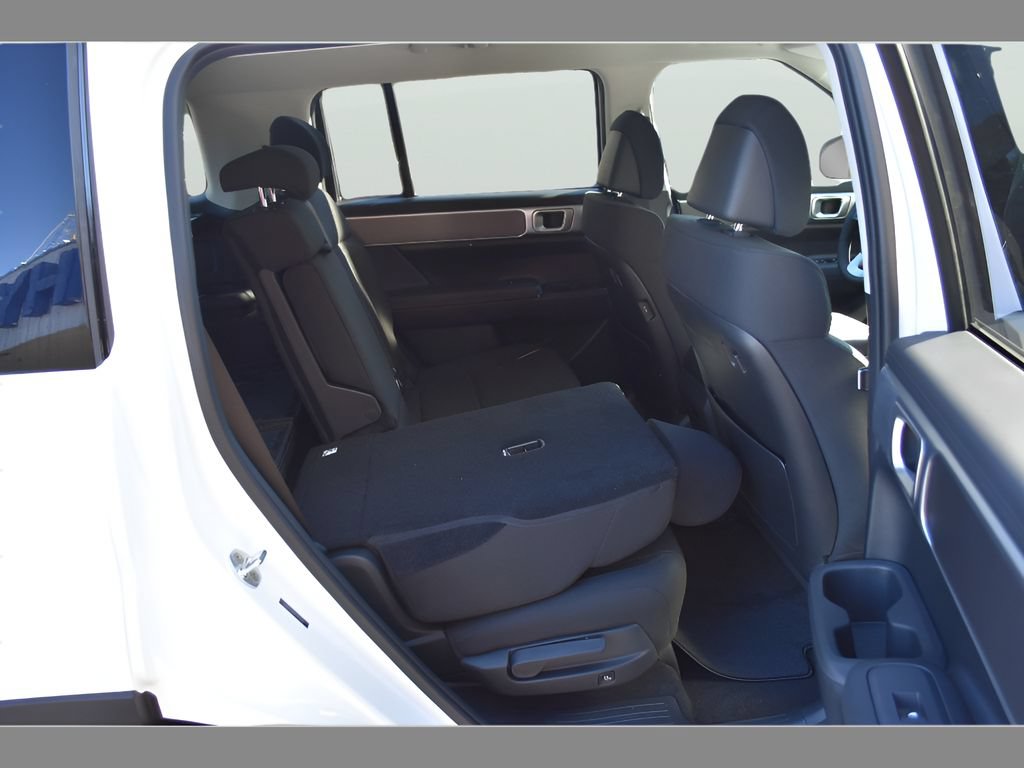 New 2026 Hyundai Santa Fe SE FWD image 12