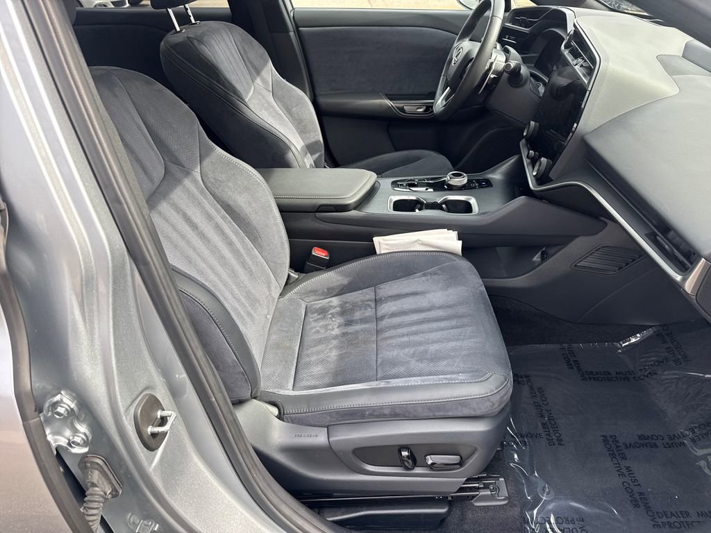 Used 2023 Lexus RZ 450e Premium w/ Accessory Package (2T) image 13