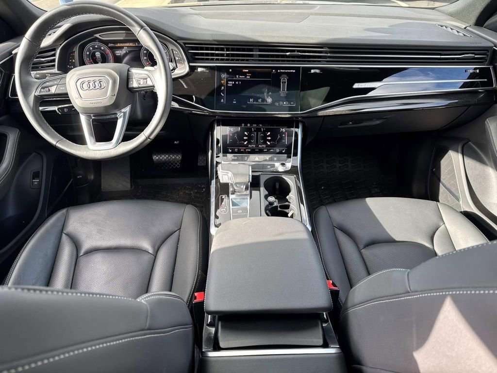 Used 2022 Audi Q8 Premium Plus image 15