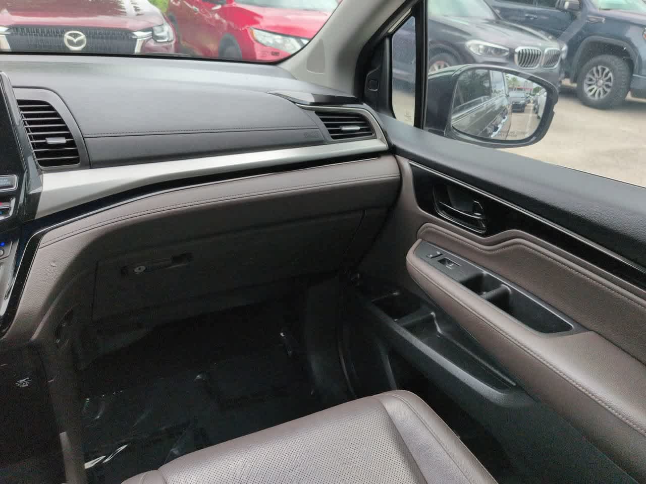 Used 2019 Honda Odyssey Elite image 17