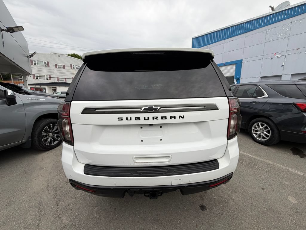 Used 2021 Chevrolet Suburban Z71 w/ Z71 Off-Road Package AWD/4WD image 4