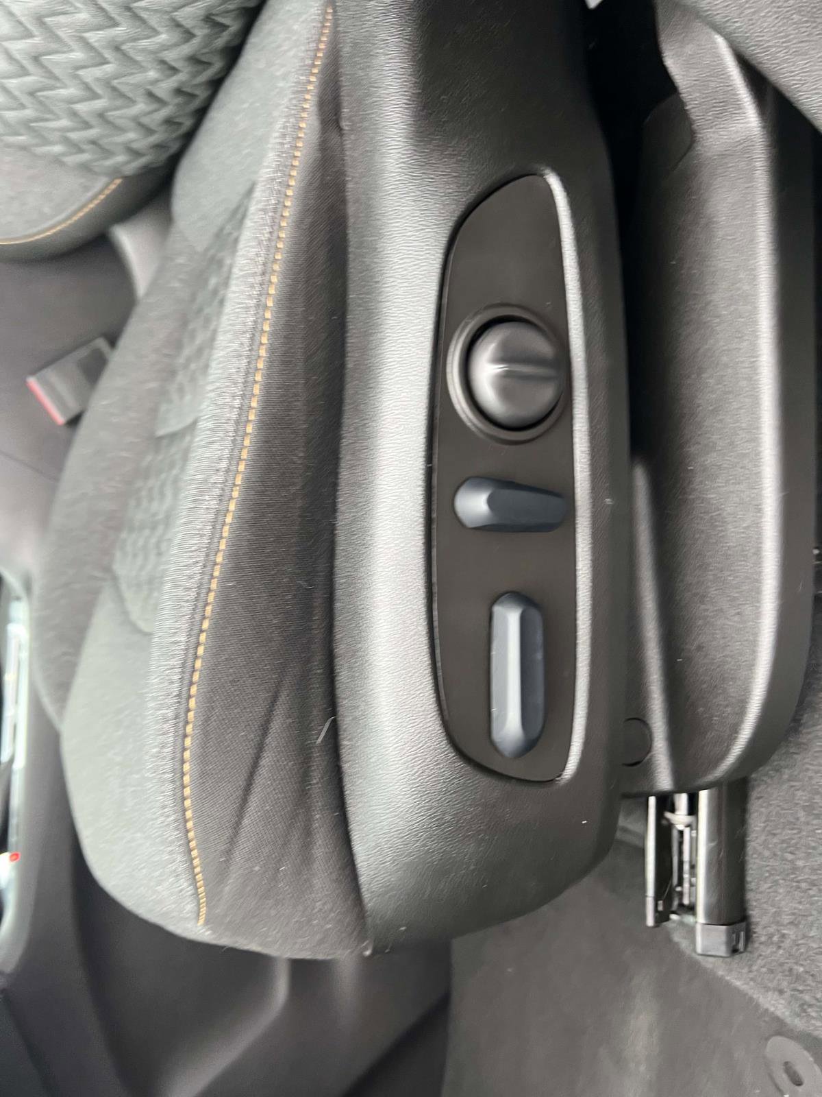 Certified 2023 Chevrolet Equinox LT image 16