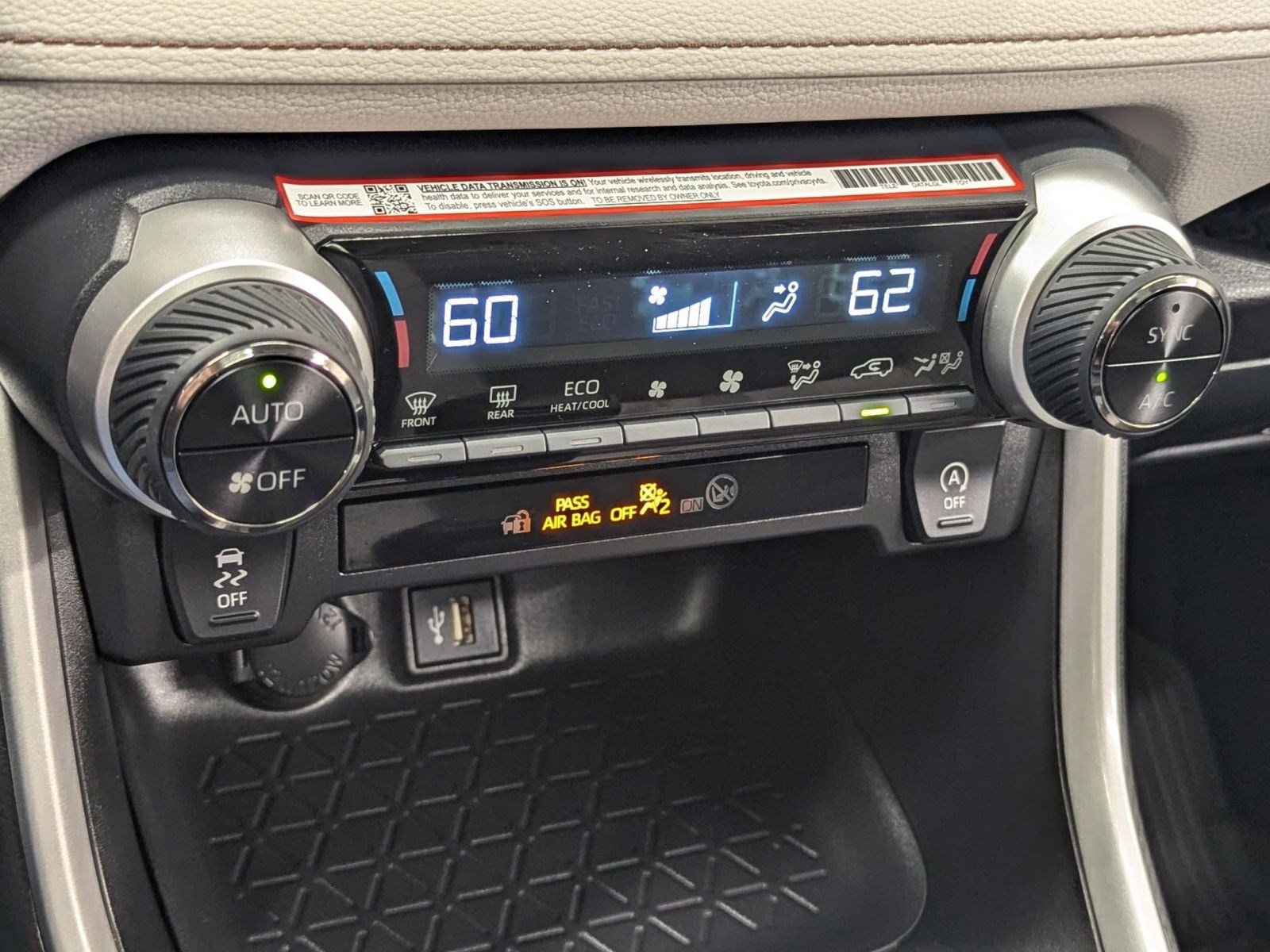 New 2025 Toyota RAV4 XLE image 26