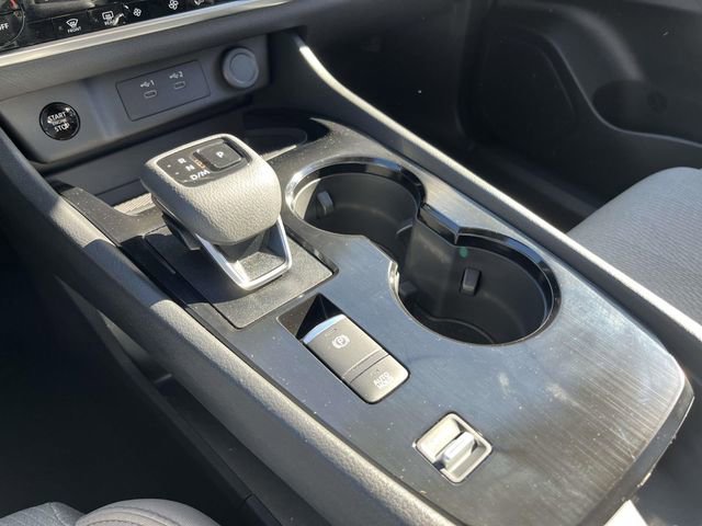Used 2025 Nissan Rogue SV image 23