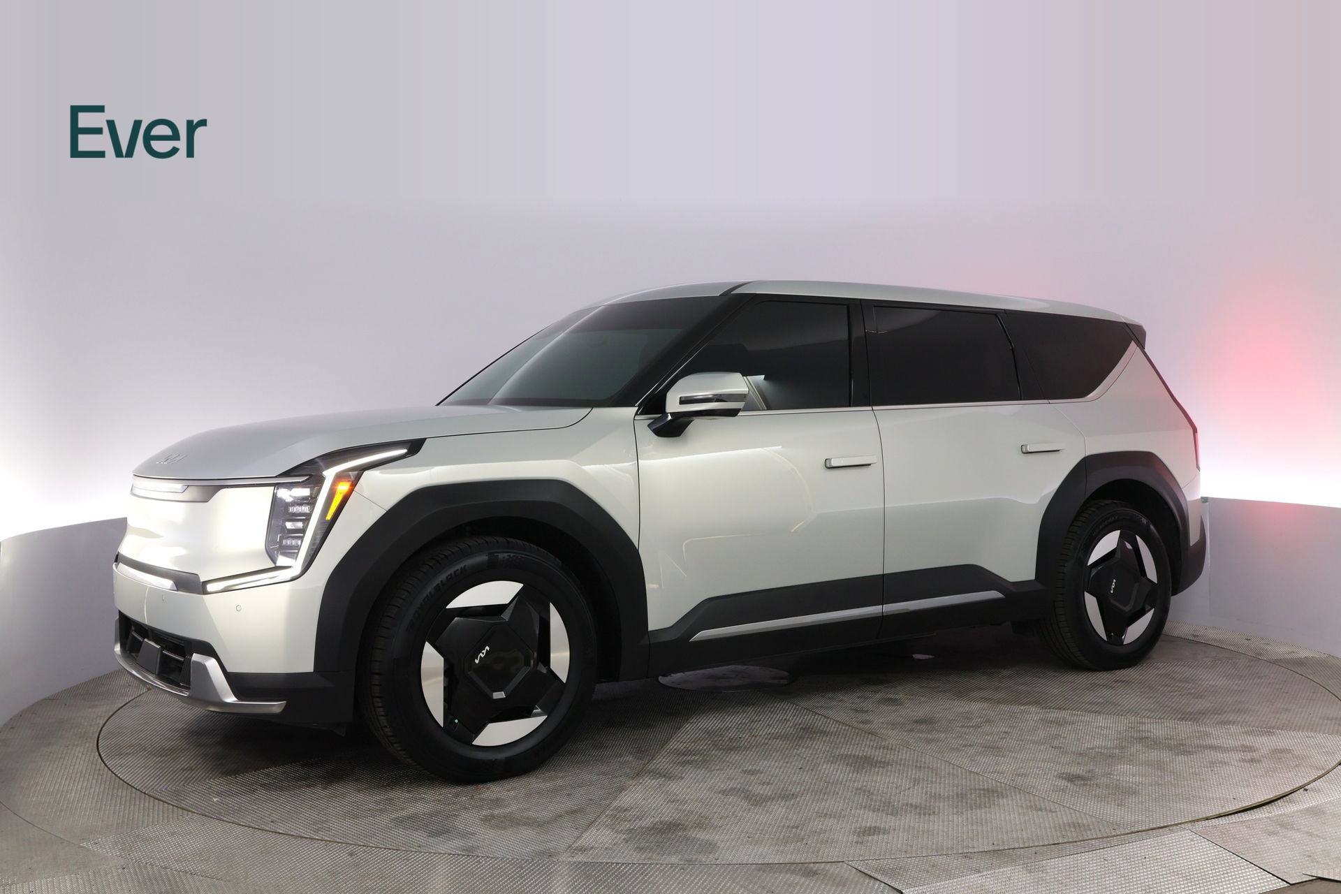 Used 2024 Kia EV9 Light Long Range RWD image 18