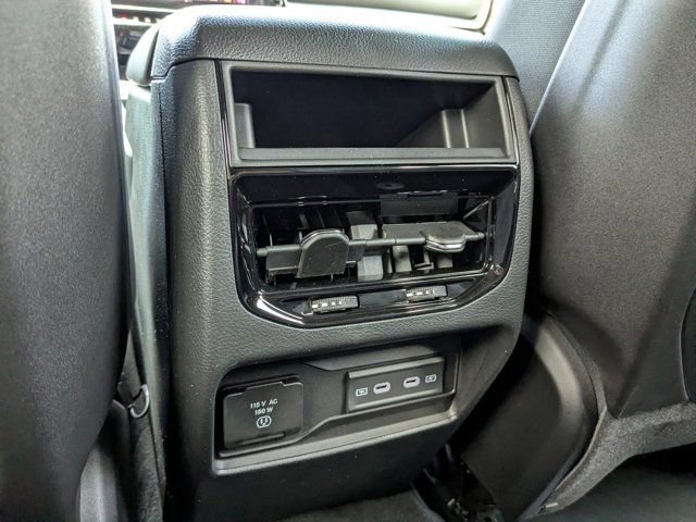 New 2026 Jeep Grand Cherokee Altitude image 15