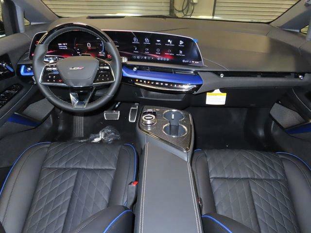 New 2026 Cadillac Optiq V image 24