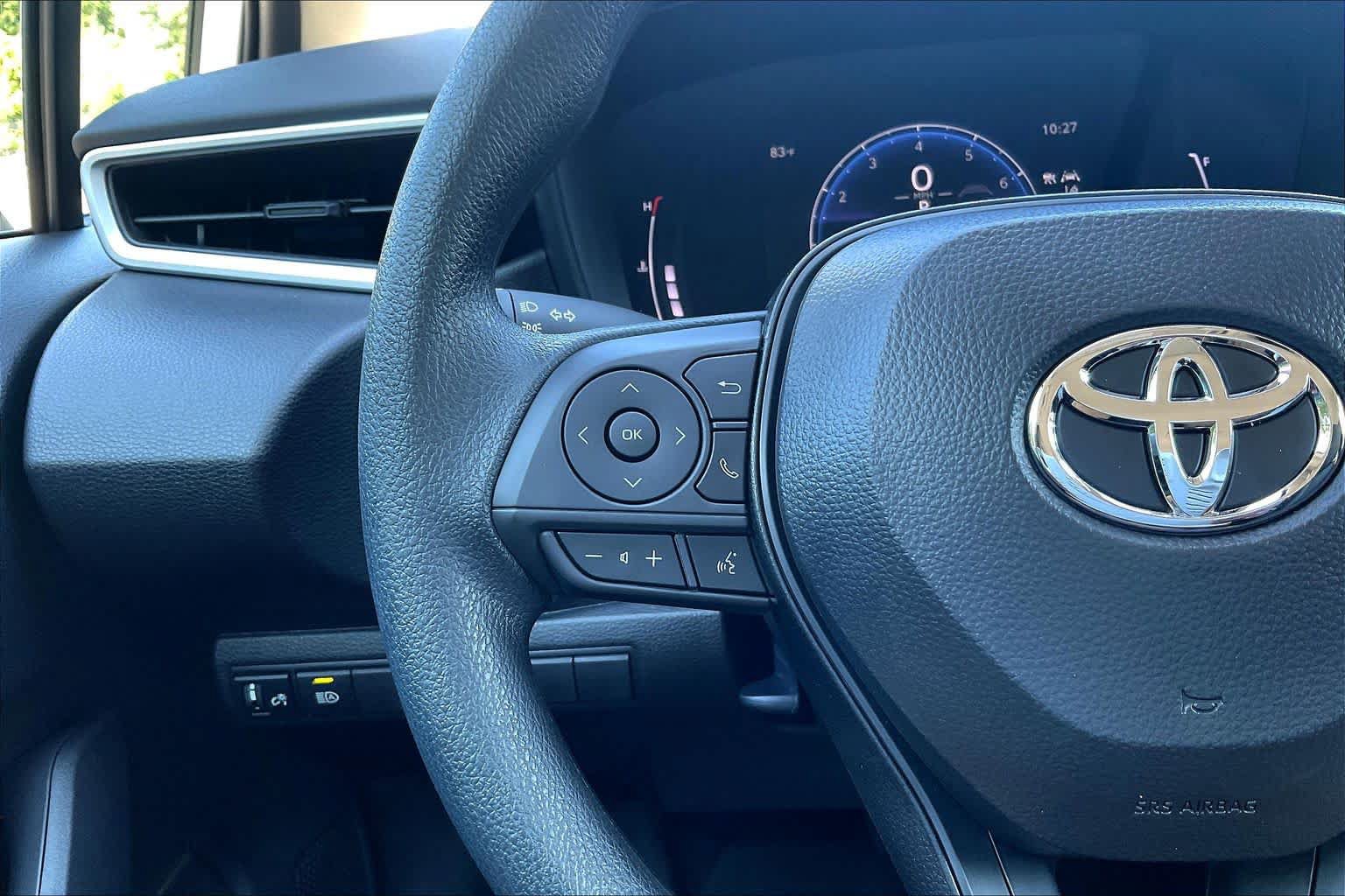 Used 2026 Toyota Corolla LE FWD image 23