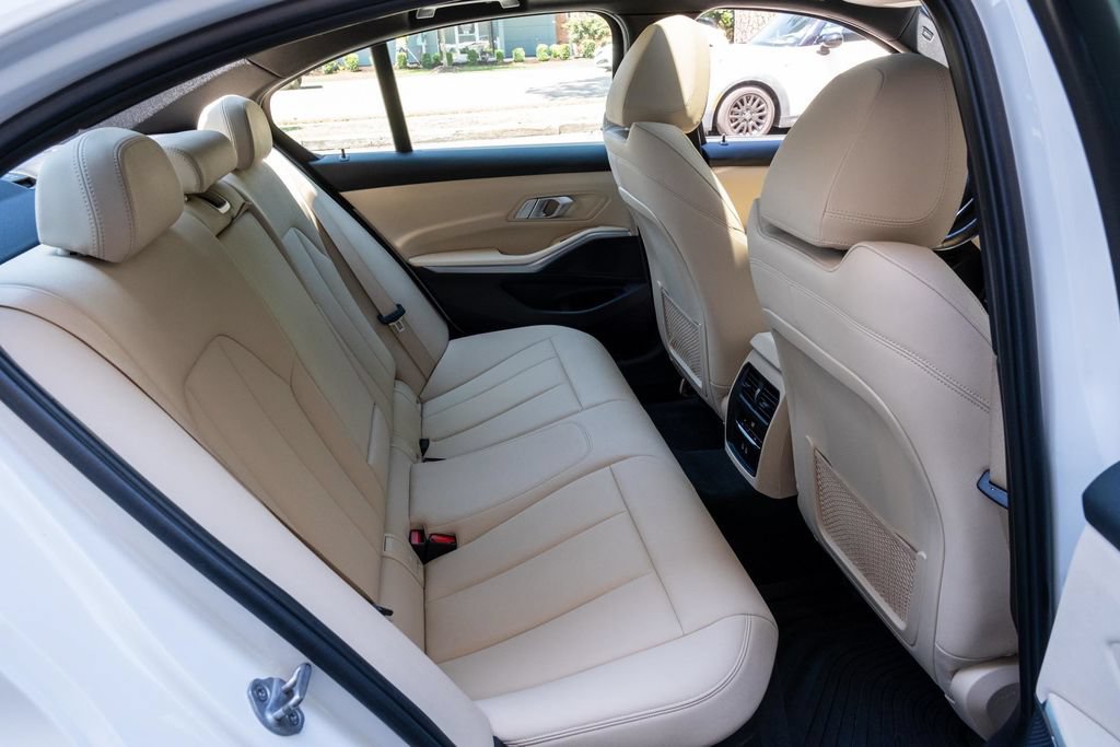 Used 2021 BMW 330i xDrive Sedan w/ Convenience Package AWD/4WD image 31