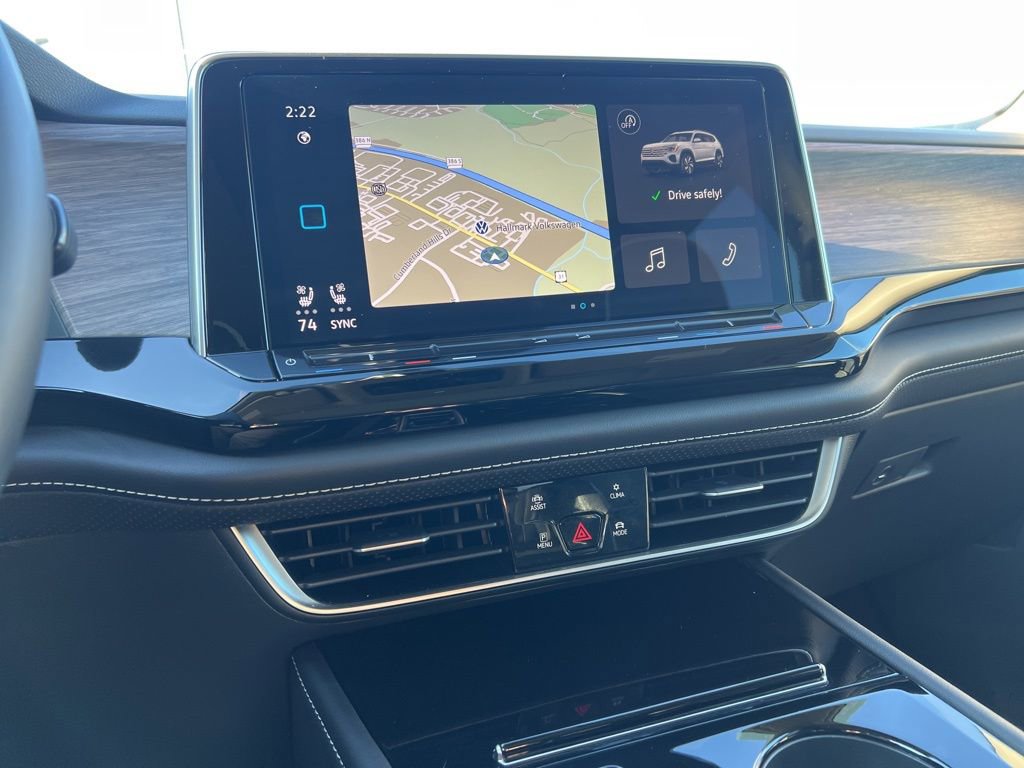 Used 2024 Volkswagen Atlas SEL Premium R-Line image 21