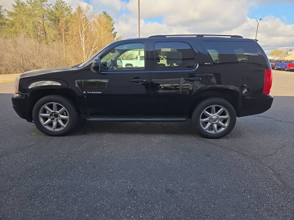 Used 2008 GMC Yukon SLT w/ SLT Preferred Equipment Group AWD/4WD image 6