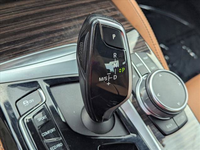 Used 2023 BMW 540i w/ M Sport Package RWD image 12