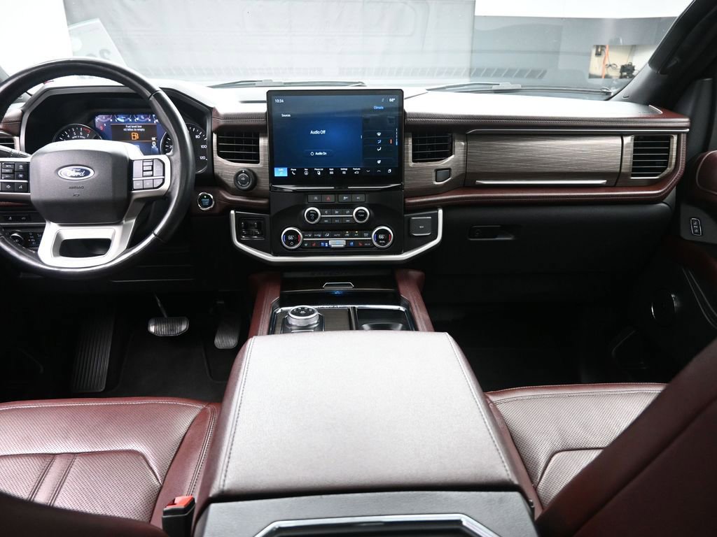 Used 2023 Ford Expedition Max Limited image 9