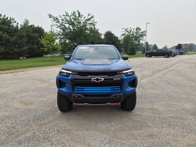 Used 2023 Chevrolet Colorado ZR2 w/ ZR2 Convenience Package III AWD/4WD image 3