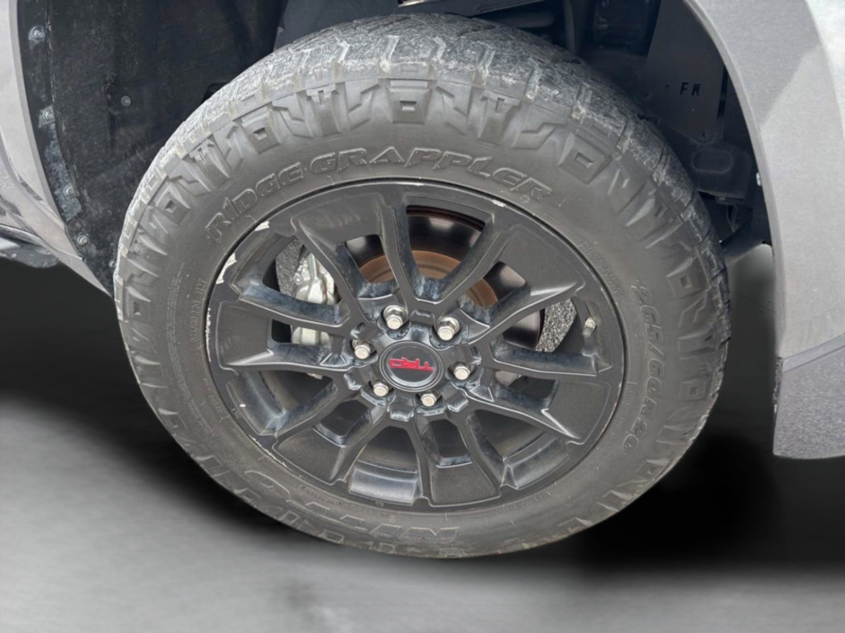 Used 2024 Toyota Tundra Limited w/ Power Package AWD/4WD image 43