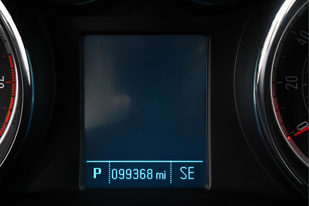 Used 2016 Buick Encore Leather w/ Experience Buick Package image 17