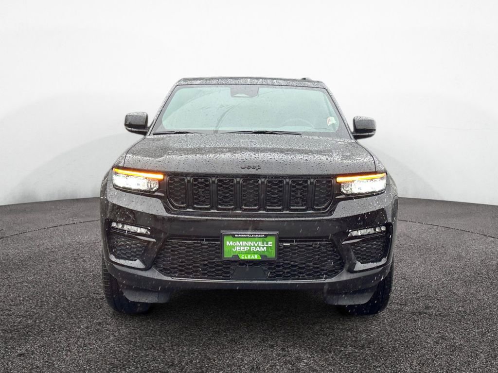 New 2025 Jeep Grand Cherokee Limited w/ Trailer Tow Package image 8