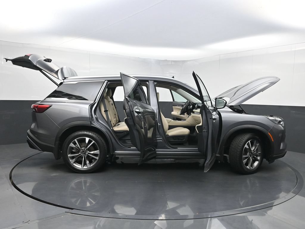Used 2023 INFINITI QX60 Luxe w/ Cargo Package FWD image 39