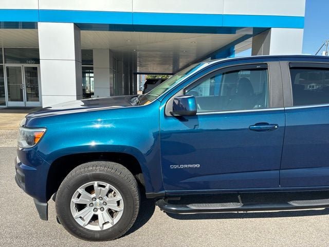 Used 2020 Chevrolet Colorado LT AWD/4WD image 2