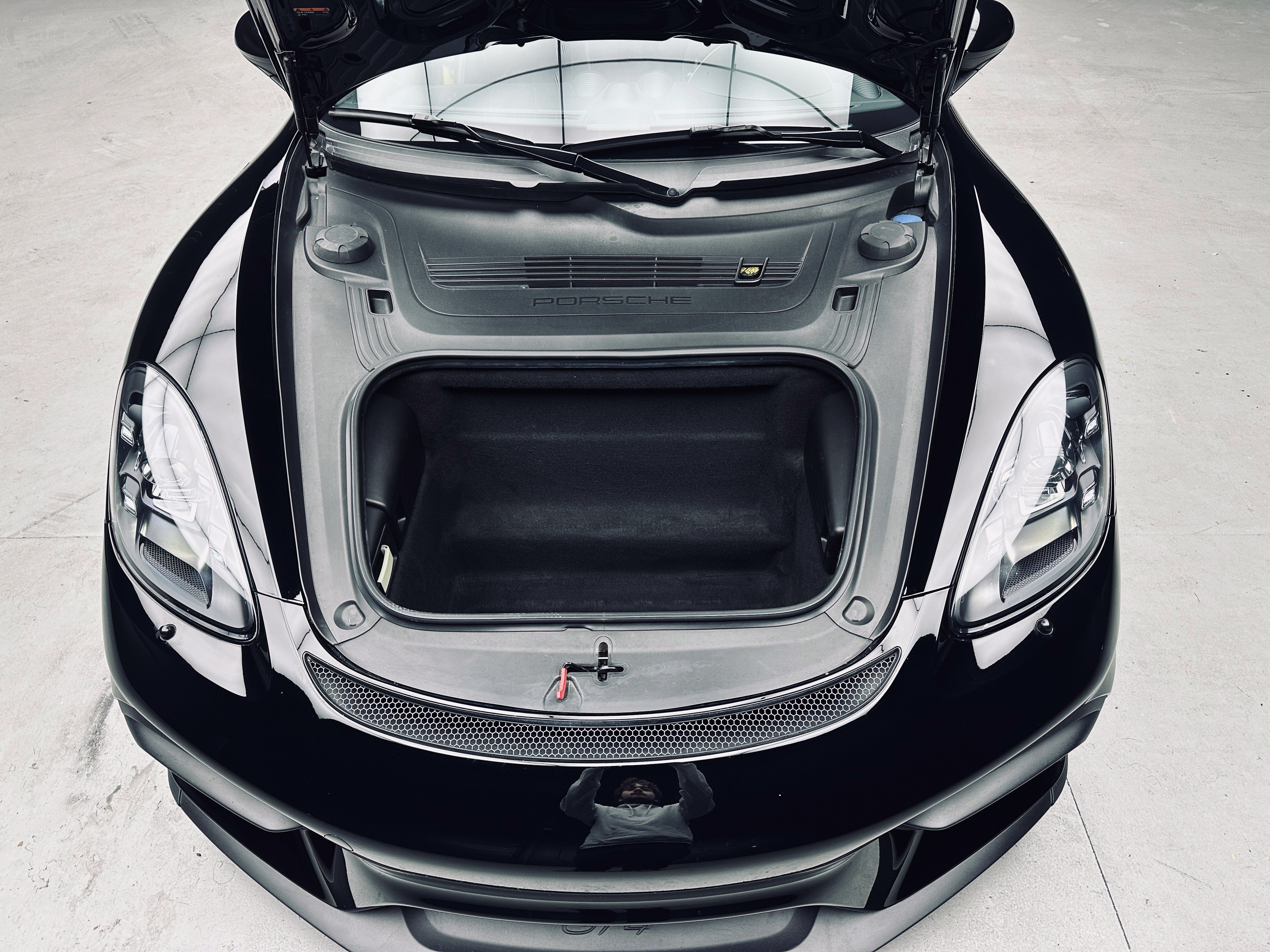 Used 2020 Porsche 718 Cayman GT4 RWD image 37