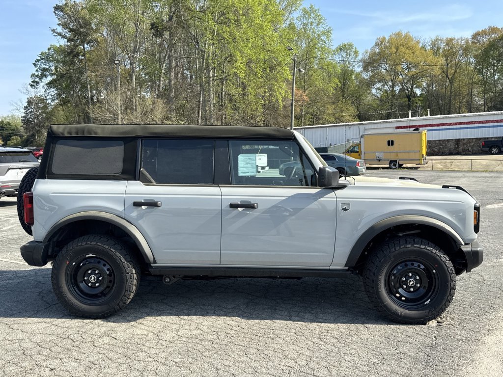 New 2026 Ford Bronco Big Bend w/ Black Diamond Package AWD/4WD image 8