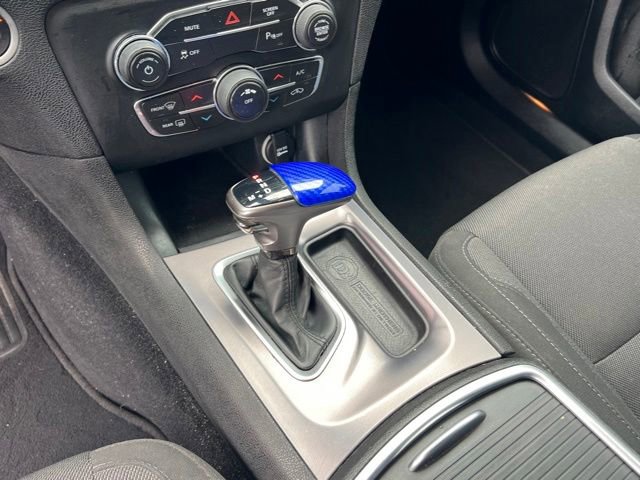 Used 2019 Dodge Charger SXT RWD image 17