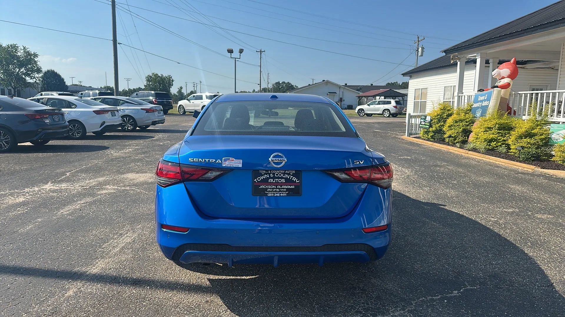 Used 2023 Nissan Sentra SV FWD image 6