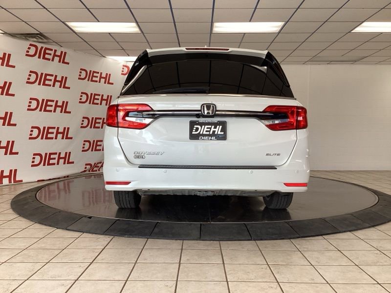 Used 2024 Honda Odyssey Elite image 6