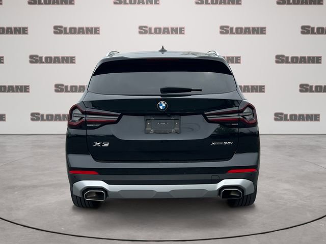 Used 2024 BMW X3 xDrive30i w/ Premium Package w/ZPA AWD/4WD image 4