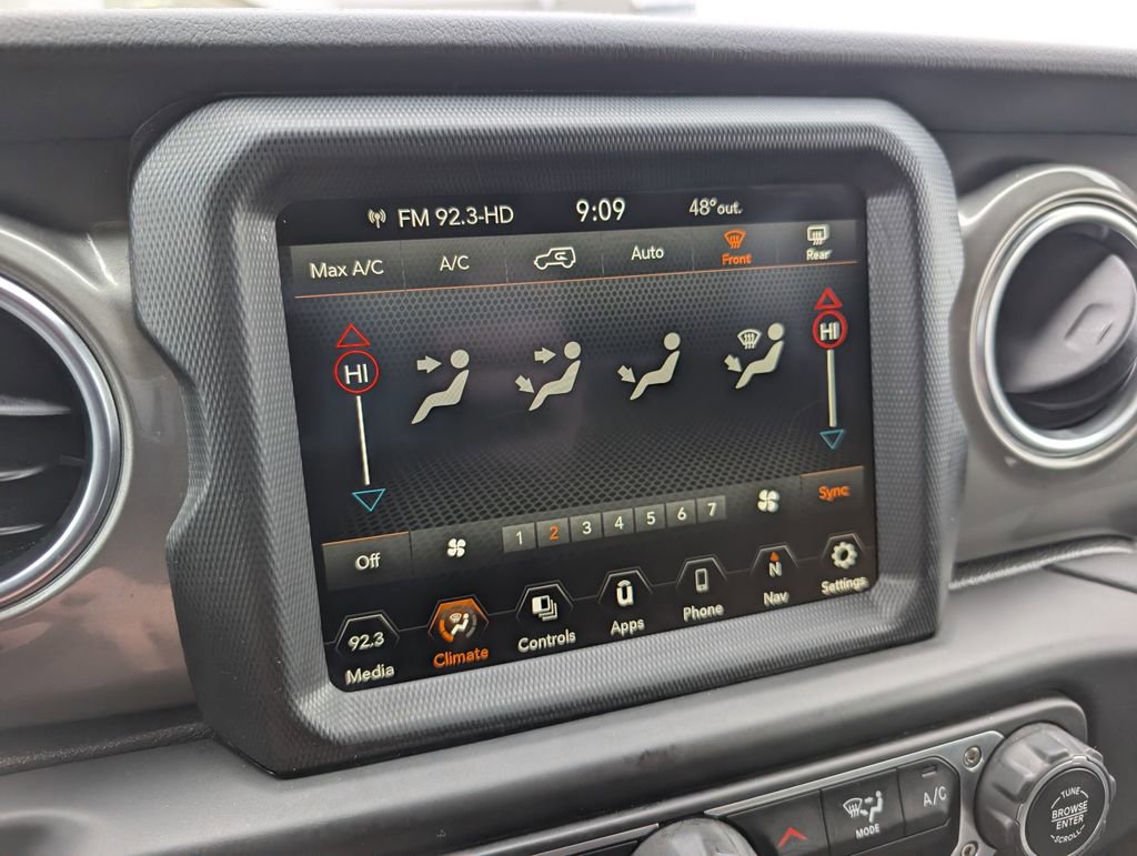 Used 2023 Jeep Wrangler Sahara image 26